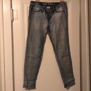 Mossimo Supply Co Size 9 Slim Acid wash Jeggings